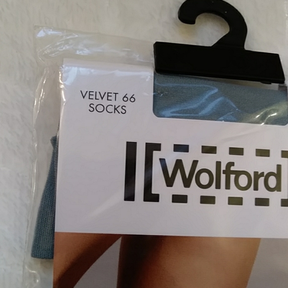 2)WOLFORD Velvet 66 Trouser Nylons (Horizon) Socks - Picture 4 of 8